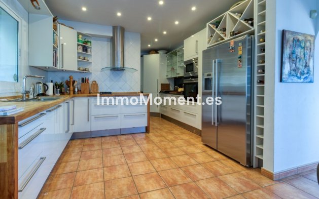 Resale - Villa - Mijas - Mijas Centro