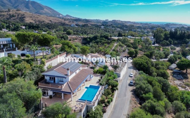 Resale - Villa - Mijas - Mijas Centro