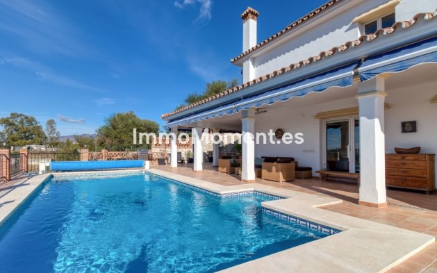 Resale - Villa - Mijas - Mijas Centro