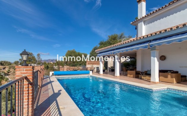 Resale - Villa - Mijas - Mijas Centro