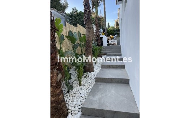 Wiederverkauf - Villa - Marbella - Nueva Andalucía