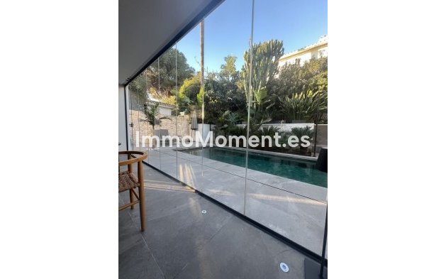 Wiederverkauf - Villa - Marbella - Nueva Andalucía