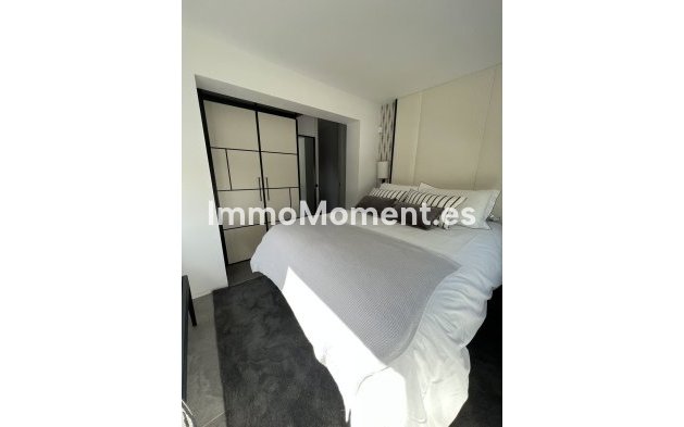 Wiederverkauf - Villa - Marbella - Nueva Andalucía