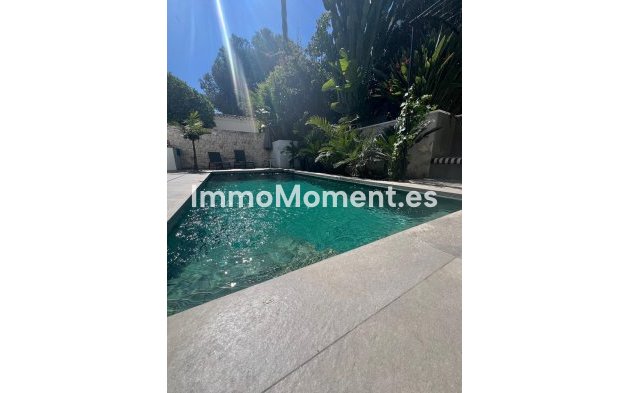 Wiederverkauf - Villa - Marbella - Nueva Andalucía