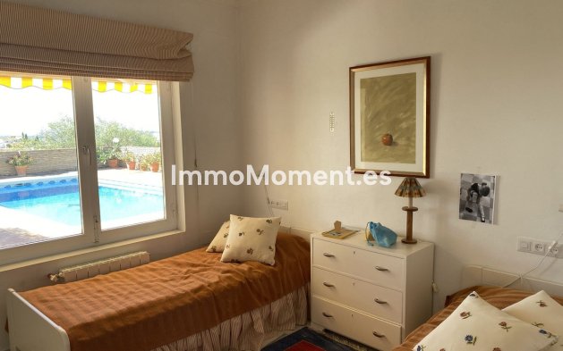 Resale - Villa - Mijas - Mijas Centro