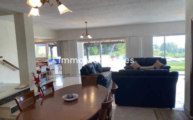 Resale - Villa - Mijas - Mijas Centro