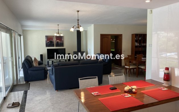 Resale - Villa - Mijas - Mijas Centro