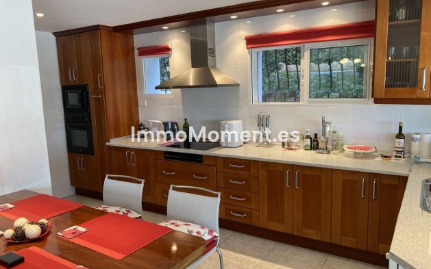 Resale - Villa - Mijas - Mijas Centro