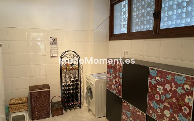 Resale - Villa - Mijas - Mijas Centro