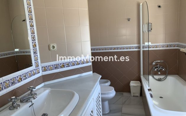 Wiederverkauf - Villa - Málaga - Guadalmar