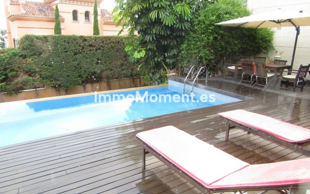 Wiederverkauf - Freistehende Villa - Málaga - Málaga Este