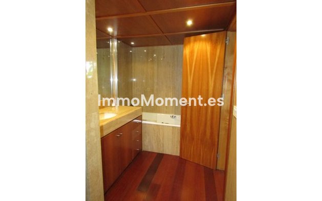 Wiederverkauf - Freistehende Villa - Málaga - Málaga Este