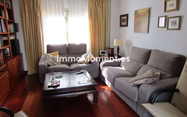 Wiederverkauf - Freistehende Villa - Málaga - Málaga Este