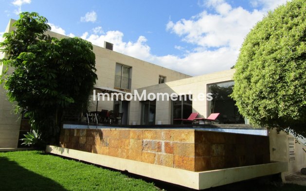 Wiederverkauf - Freistehende Villa - Málaga - Málaga Este