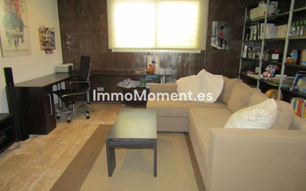 Wiederverkauf - Freistehende Villa - Málaga - Málaga Este