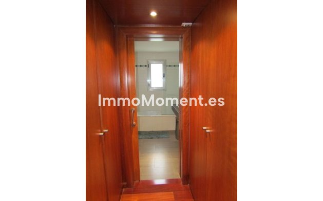 Wiederverkauf - Freistehende Villa - Málaga - Málaga Este