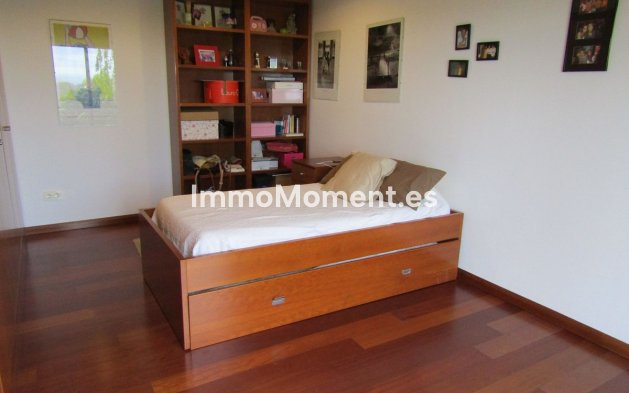 Wiederverkauf - Freistehende Villa - Málaga - Málaga Este