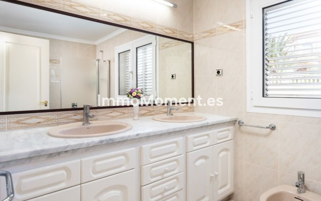 Revente - Villa individuelle - Málaga - Málaga Este