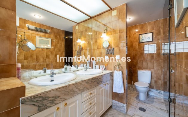 Wiederverkauf - Wohnung - Benalmadena - Benalmadena Centro