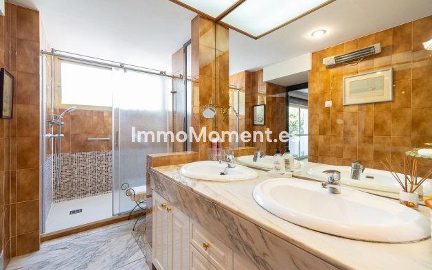 Wiederverkauf - Wohnung - Benalmadena - Benalmadena Centro