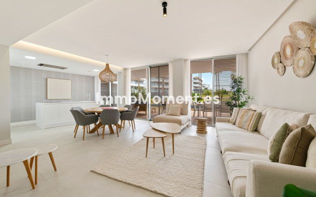 Wiederverkauf - Wohnung - Estepona  - Estepona Centro