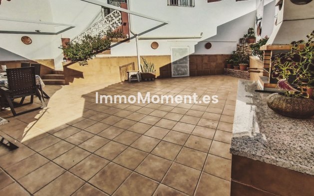 Wiederverkauf - Villa - Marbella - La Campana