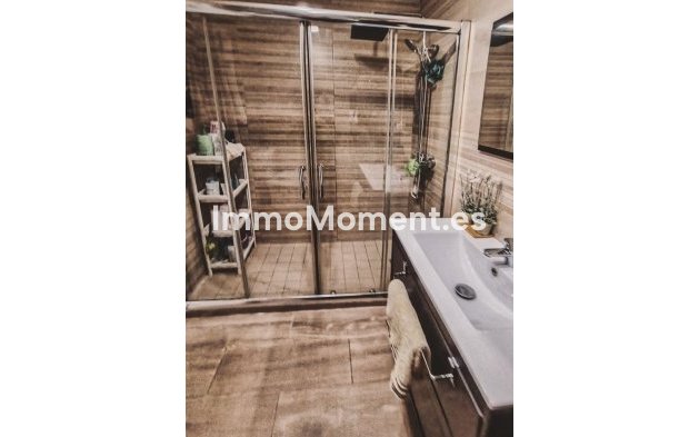 Wiederverkauf - Villa - Marbella - La Campana