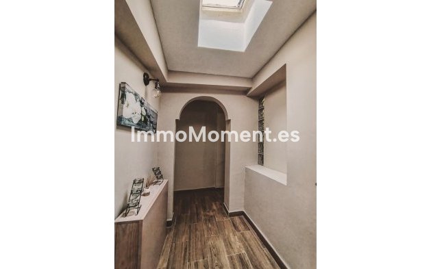 Wiederverkauf - Villa - Marbella - La Campana