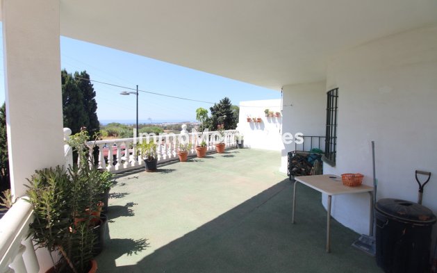 Revente - Villa - Marbella - Nueva Andalucía