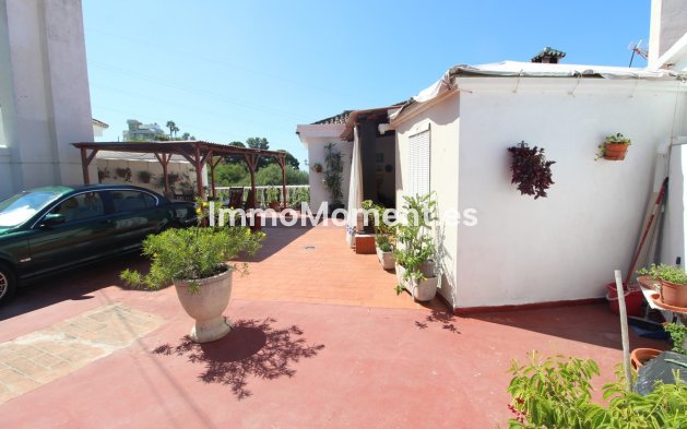 Revente - Villa - Marbella - Nueva Andalucía