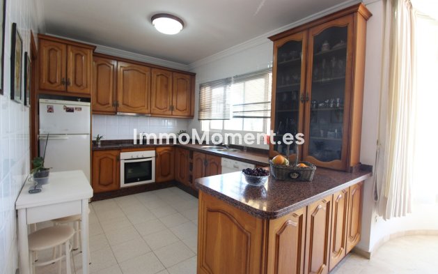 Revente - Villa - Marbella - Nueva Andalucía