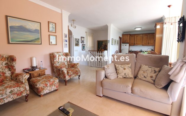 Revente - Villa - Marbella - Nueva Andalucía