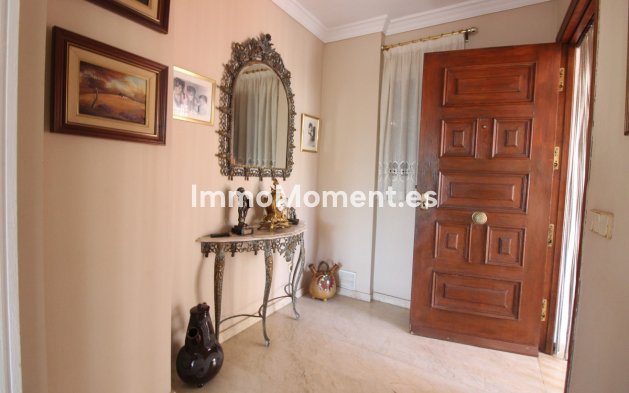 Revente - Villa - Marbella - Nueva Andalucía