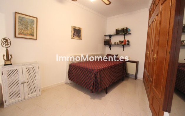 Revente - Villa - Marbella - Nueva Andalucía