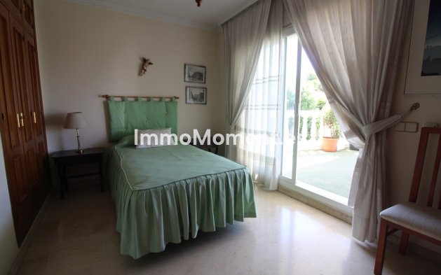 Revente - Villa - Marbella - Nueva Andalucía