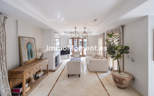 Reventa - Villa - Benahavís - El Madroñal