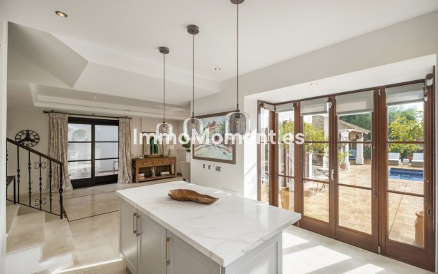 Reventa - Villa - Benahavís - El Madroñal