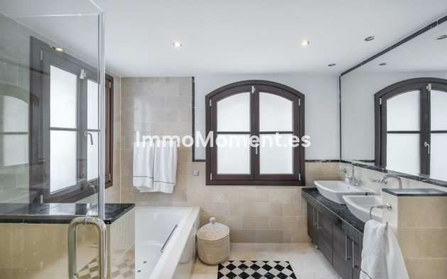 Reventa - Villa - Benahavís - El Madroñal