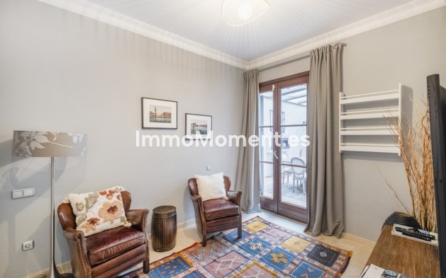 Reventa - Villa - Benahavís - El Madroñal