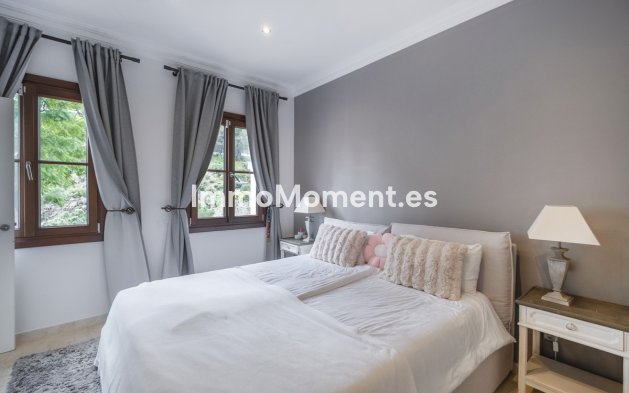 Reventa - Villa - Benahavís - El Madroñal