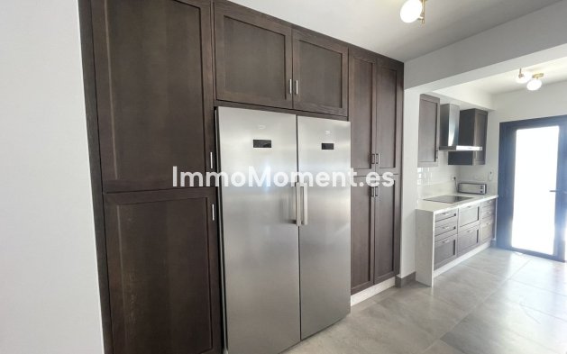 Reventa - Villa - Marbella - San Pedro de Alcántara