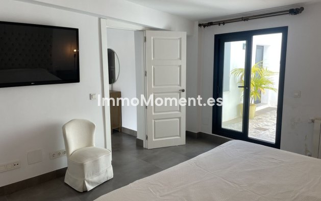 Reventa - Villa - Marbella - San Pedro de Alcántara