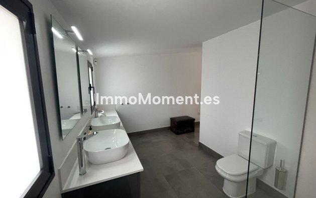 Reventa - Villa - Marbella - San Pedro de Alcántara