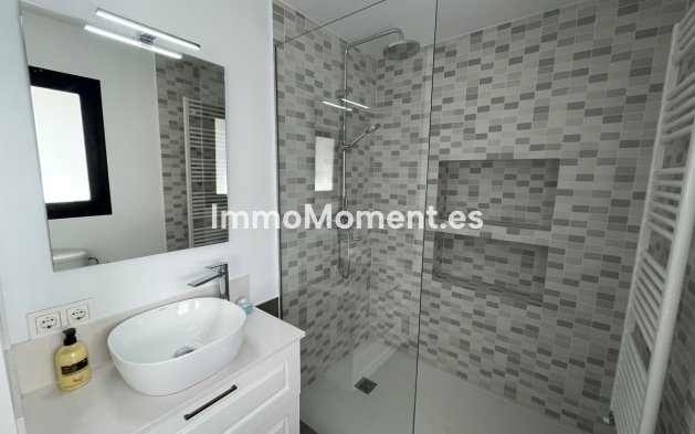 Reventa - Villa - Marbella - San Pedro de Alcántara