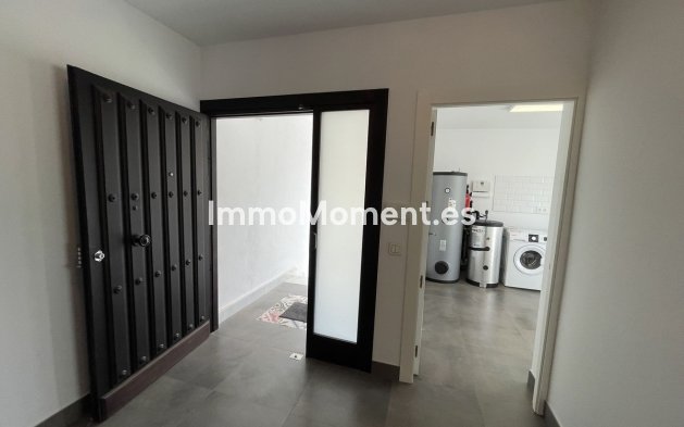 Reventa - Villa - Marbella - San Pedro de Alcántara