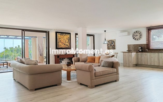 Wiederverkauf - Wohnung - Marbella - La Mairena