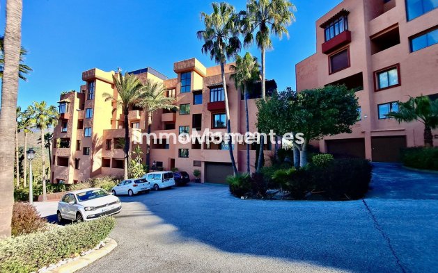 Wiederverkauf - Wohnung - Marbella - La Mairena