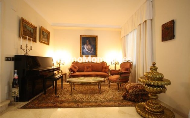 Reventa - Villa - Marbella - Los Monteros