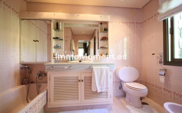 Reventa - Villa - Marbella - Los Monteros