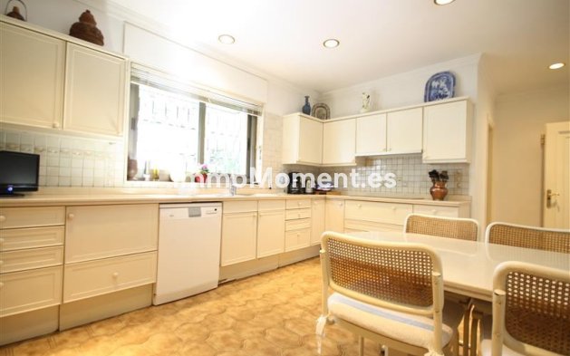 Reventa - Villa - Marbella - Los Monteros